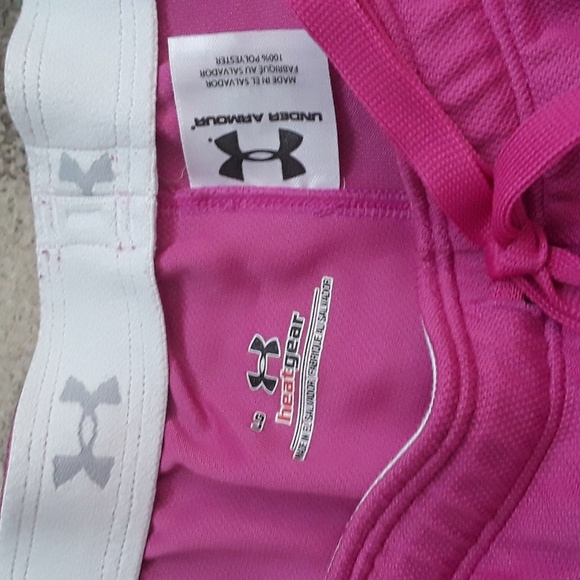 woman short - Picture 3 of 3